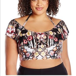 BECCA ETC Plus size swimsuit